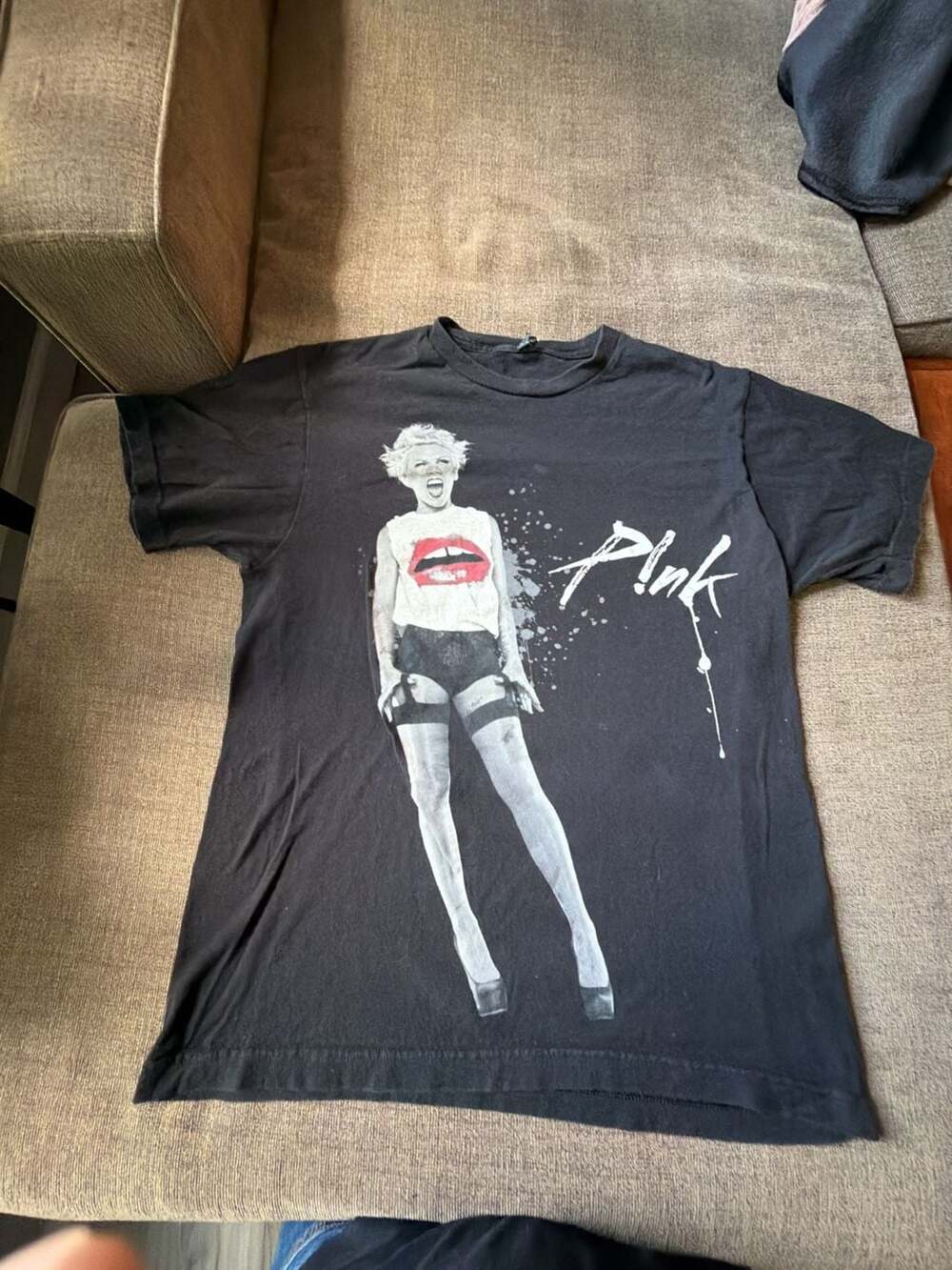 P!NK The Truth About Love Tour 2013 Graphic T-Shirt